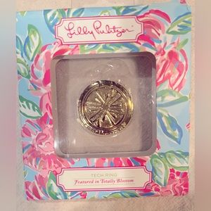 Lilly Pulitzer Totally Blossom Tech Ring NIB